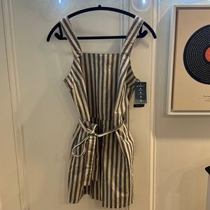 United by Blue linen romper 🫶🏻